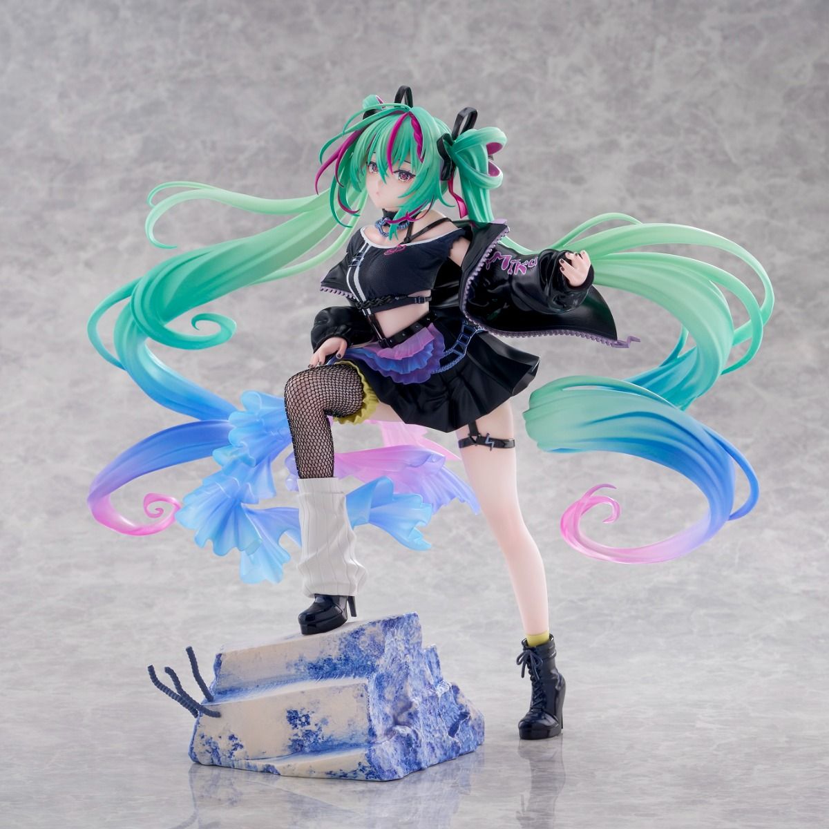 (Pre-Order) Hatsune Miku - Punk! - FIGURIZMα Prize Figure