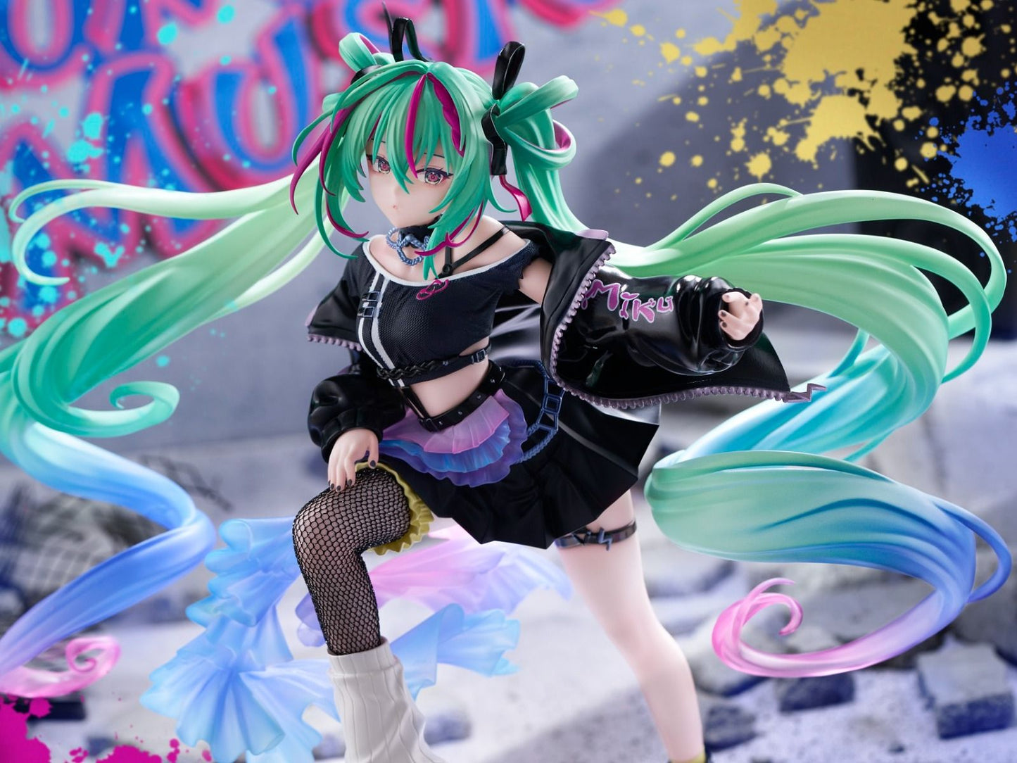 (Pre-Order) Hatsune Miku - Punk! - FIGURIZMα Prize Figure